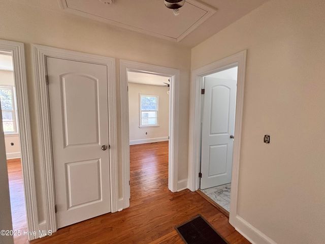 401 Vann Drive, Clinton, NC 28328