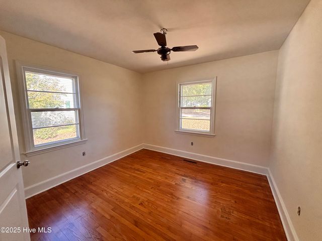 401 Vann Drive, Clinton, NC 28328