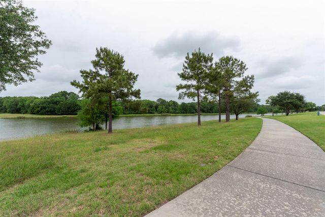 12227 Meadow Breeze Drive, Cypress, TX 77433