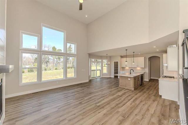 821 Memsie Drive, O'fallon, MO 63368