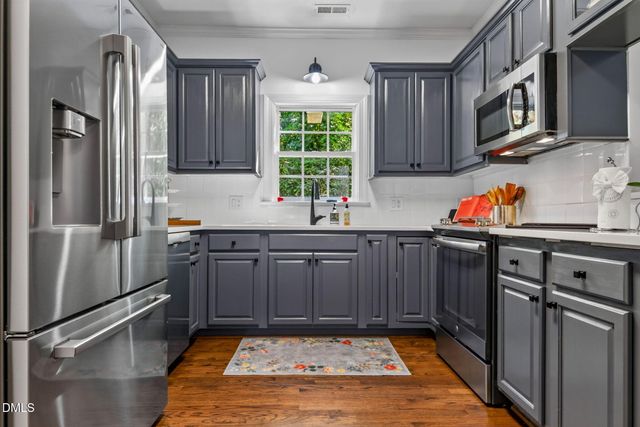 7510 Lead Mine Road 102, Raleigh, NC 27615