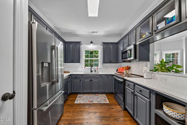 7510 Lead Mine Road 102, Raleigh, NC 27615