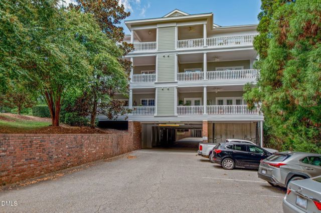 7510 Lead Mine Road 102, Raleigh, NC 27615