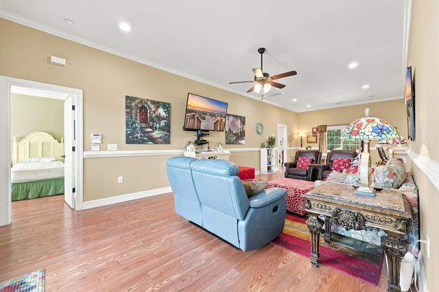 505 16th Ave. S, North Myrtle Beach, SC 29582
