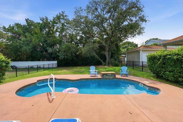 505 16th Ave. S, North Myrtle Beach, SC 29582