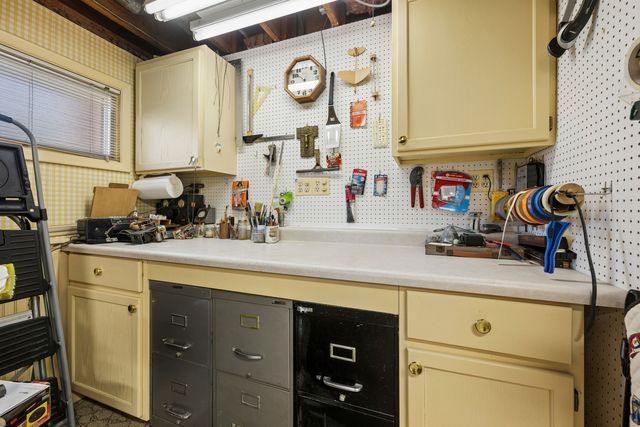 1041 Arbor Lane, Glenview, IL 60025