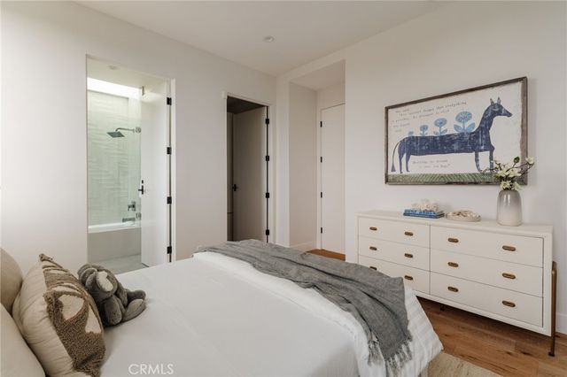 7200 Kentwood Avenue, Los Angeles, CA 90045