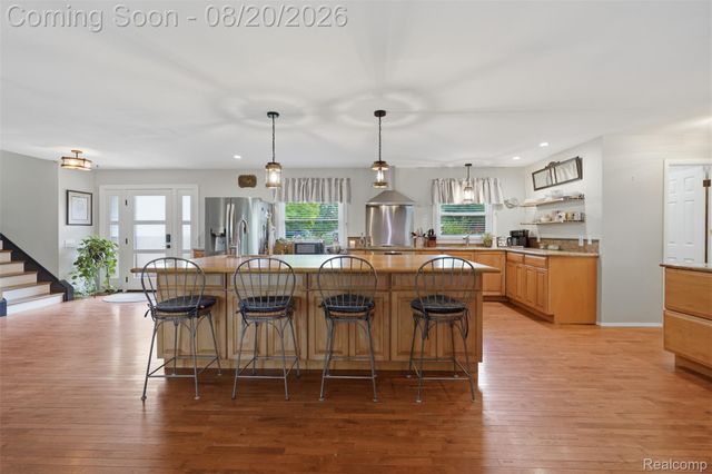 11111 Shadywood Drive, Brighton Township, MI 48114