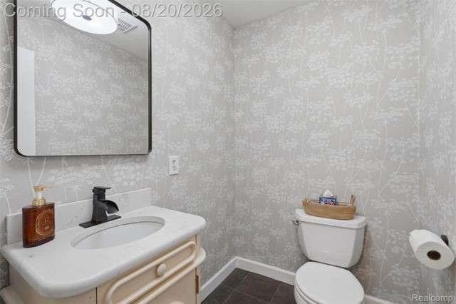 11111 Shadywood Drive, Brighton Township, MI 48114