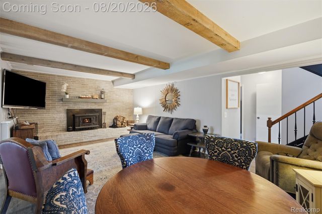 11111 Shadywood Drive, Brighton Township, MI 48114