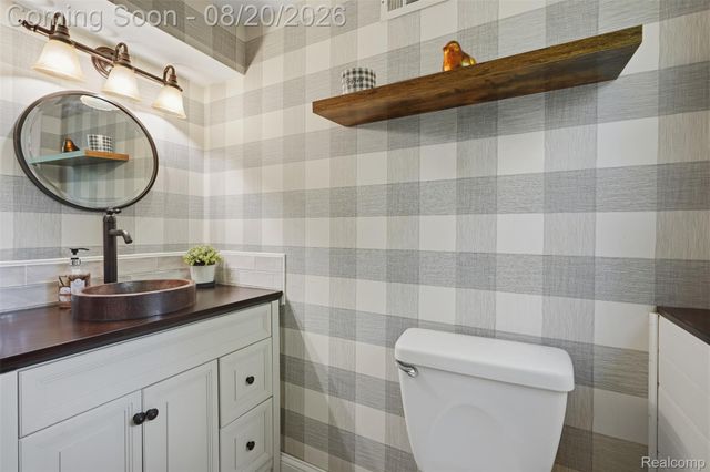 11111 Shadywood Drive, Brighton Township, MI 48114