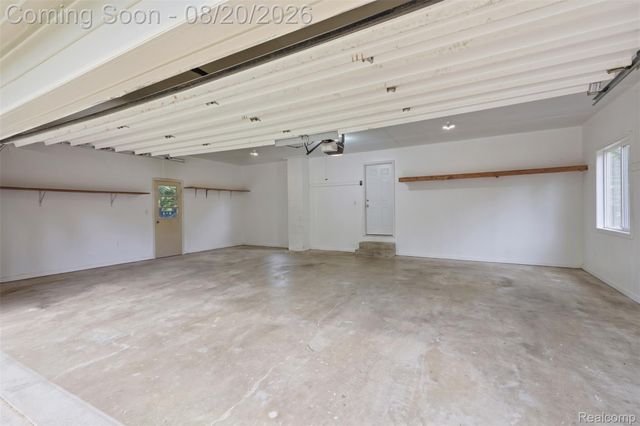 11111 Shadywood Drive, Brighton Township, MI 48114