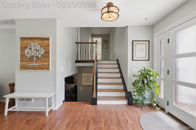 11111 Shadywood Drive, Brighton Township, MI 48114