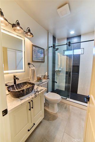 4057 Pine, Long Beach, CA 90807