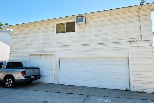 4057 Pine, Long Beach, CA 90807