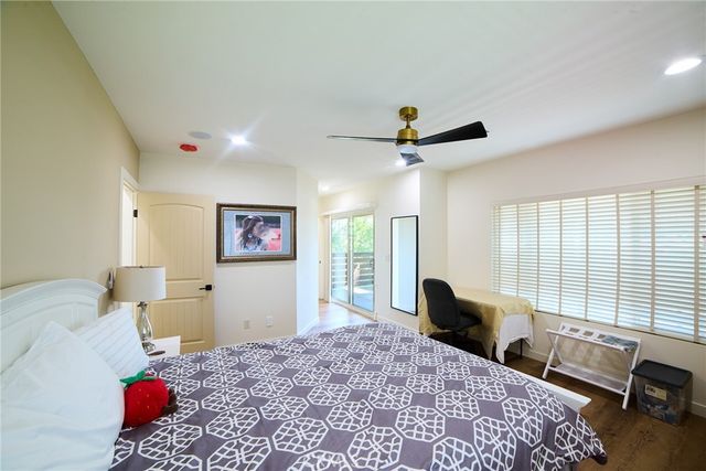 4057 Pine, Long Beach, CA 90807