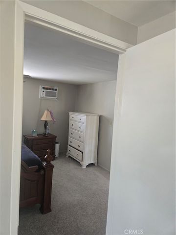 4057 Pine, Long Beach, CA 90807