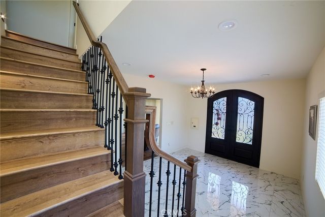 4057 Pine, Long Beach, CA 90807