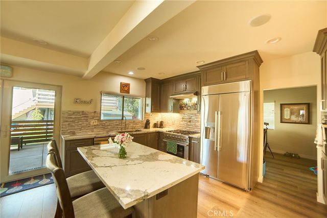 4057 Pine, Long Beach, CA 90807
