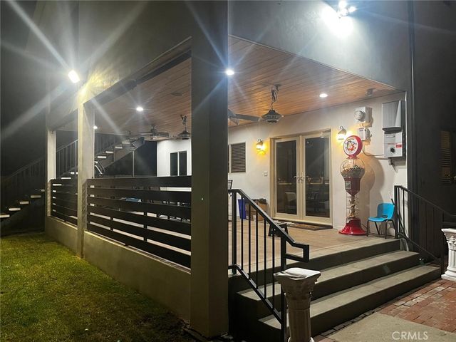 4057 Pine, Long Beach, CA 90807