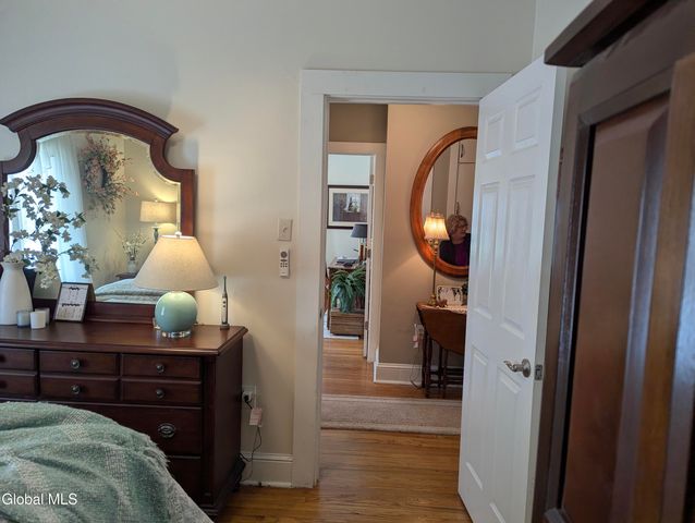34 Van Heusen Street, Colonie, NY 12205