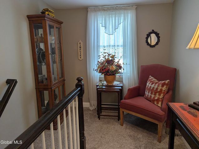 34 Van Heusen Street, Colonie, NY 12205