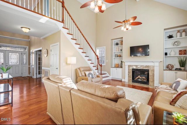 1006 Cherokee Sunset Road, Apex, NC 27502