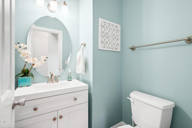 1006 Cherokee Sunset Road, Apex, NC 27502