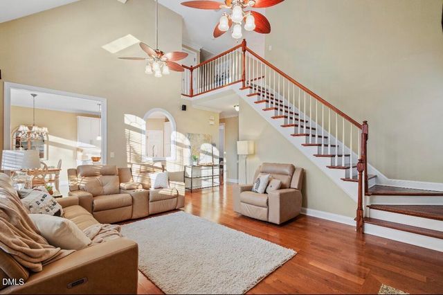 1006 Cherokee Sunset Road, Apex, NC 27502