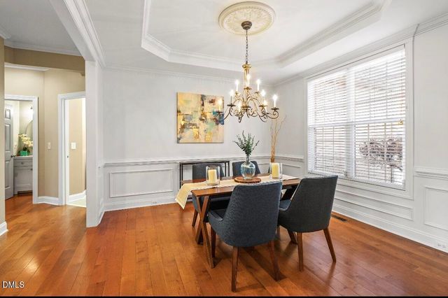 1006 Cherokee Sunset Road, Apex, NC 27502