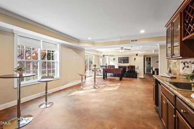 1006 Cherokee Sunset Road, Apex, NC 27502