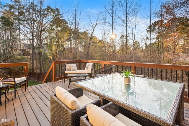 1006 Cherokee Sunset Road, Apex, NC 27502