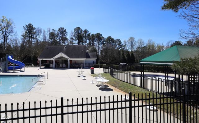 1006 Cherokee Sunset Road, Apex, NC 27502