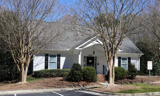 1006 Cherokee Sunset Road, Apex, NC 27502