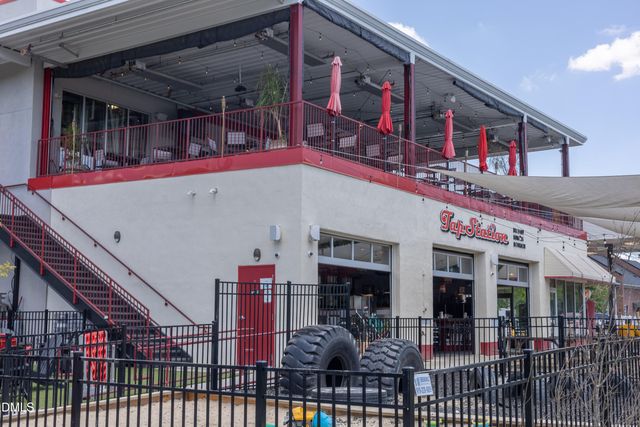 1006 Cherokee Sunset Road, Apex, NC 27502