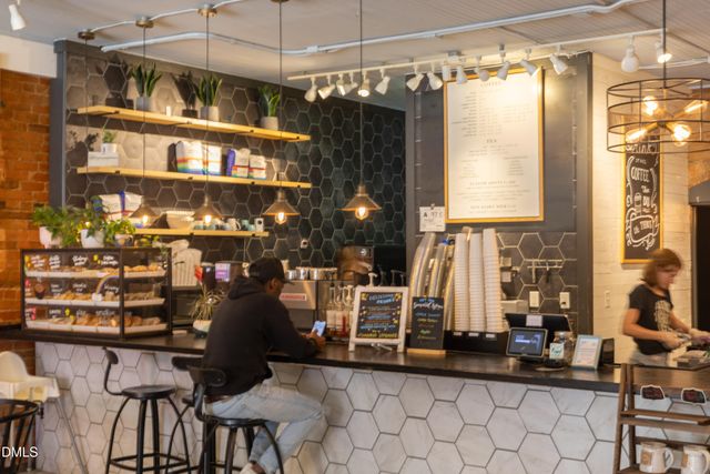 1006 Cherokee Sunset Road, Apex, NC 27502