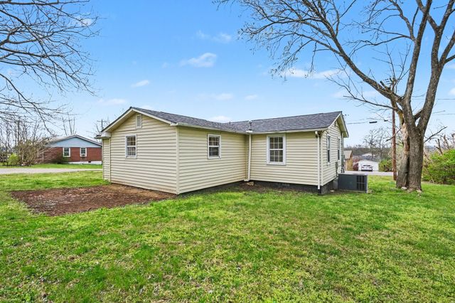 789 Anthony St, Gallatin, TN 37066