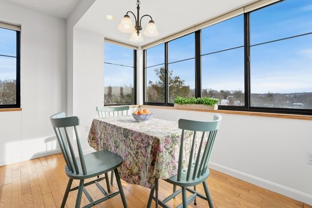 200 Ledgewood Dr 601, Stoneham, MA 02180