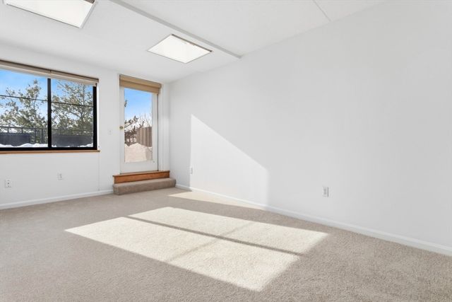 200 Ledgewood Dr 601, Stoneham, MA 02180