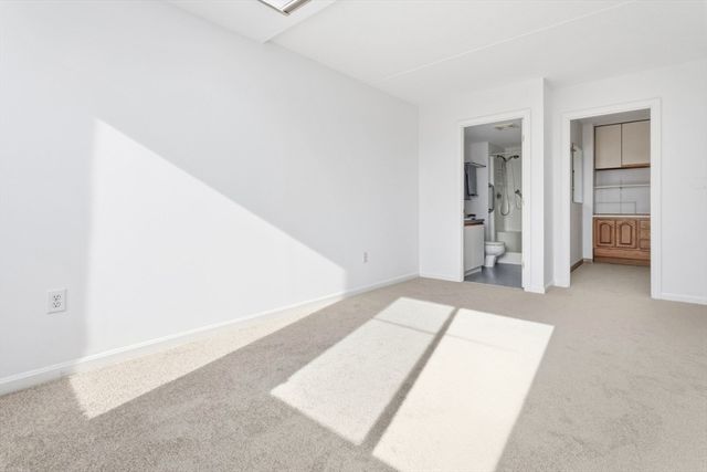 200 Ledgewood Dr 601, Stoneham, MA 02180