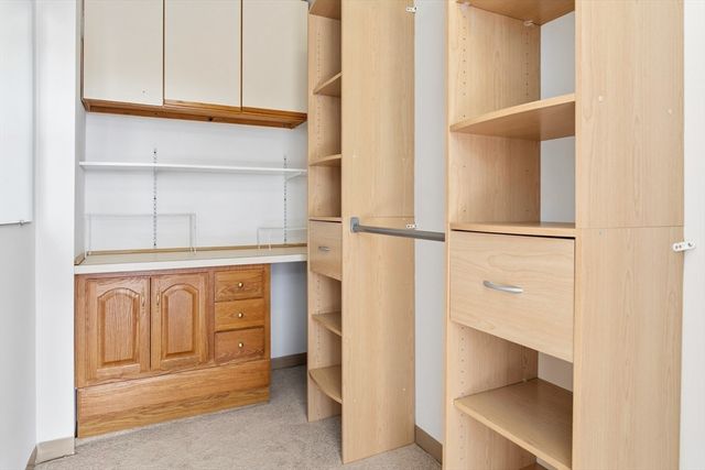 200 Ledgewood Dr 601, Stoneham, MA 02180