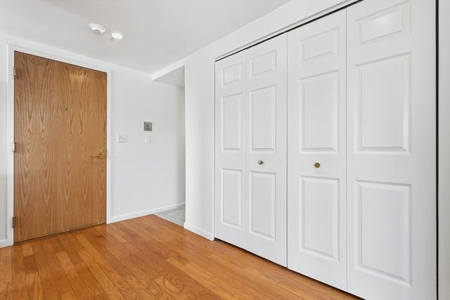 200 Ledgewood Dr 601, Stoneham, MA 02180