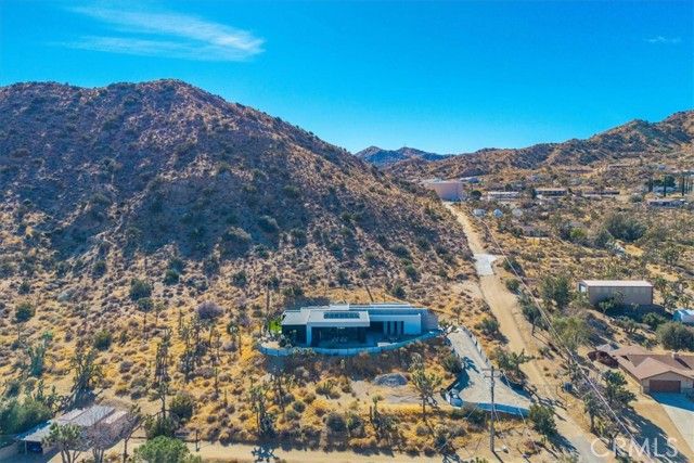 8175 Fox Trail, Yucca Valley, CA 92284