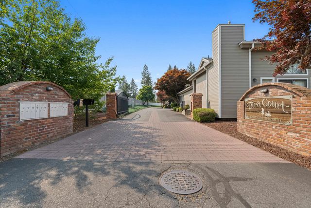1218 E 30th Ave, Spokane, WA 99203
