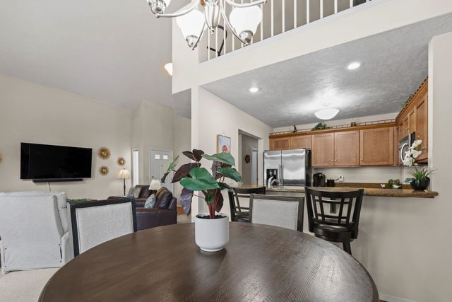 1218 E 30th Ave, Spokane, WA 99203
