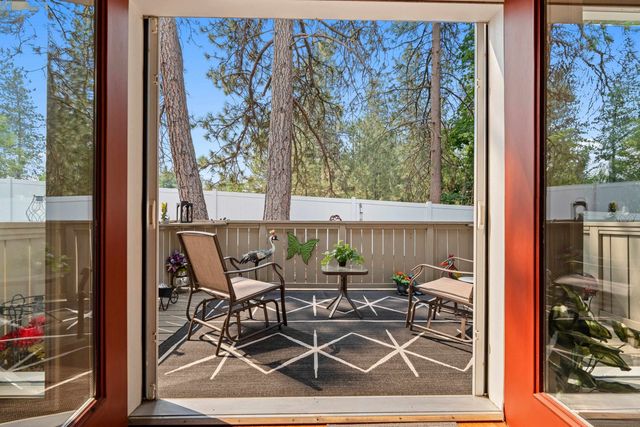 1218 E 30th Ave, Spokane, WA 99203