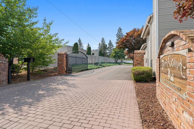 1218 E 30th Ave, Spokane, WA 99203