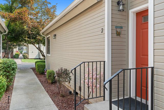 1218 E 30th Ave, Spokane, WA 99203
