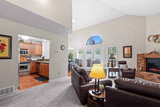 1218 E 30th Ave, Spokane, WA 99203