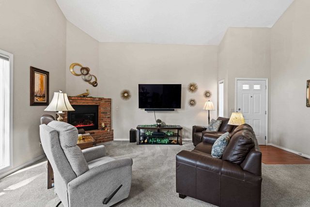 1218 E 30th Ave, Spokane, WA 99203